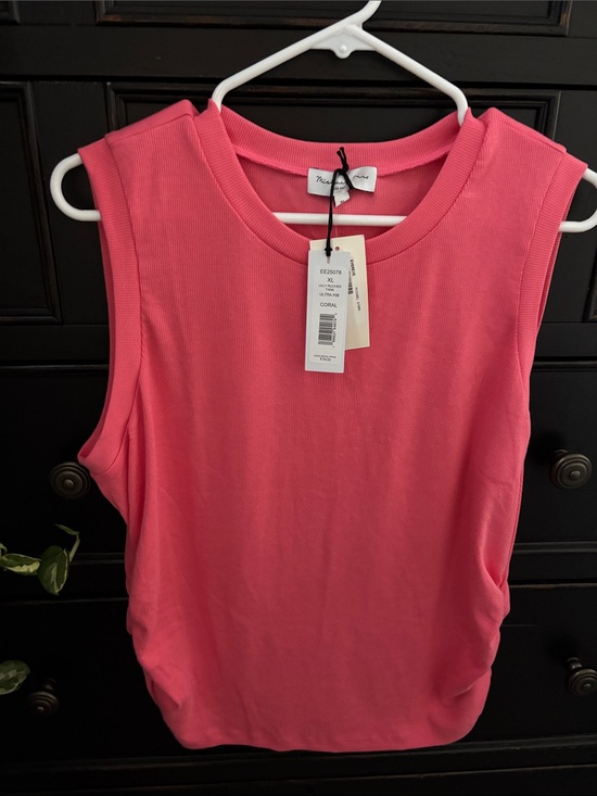 Evereve Tops - NWT Evereve Michael Stars size XL ‘Lilly Ruched Tank’ in Coral